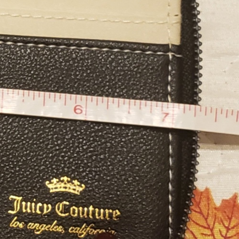 Juicy Couture Brown/Gold Wallet W/zipper NWOT - Picture 9 of 9